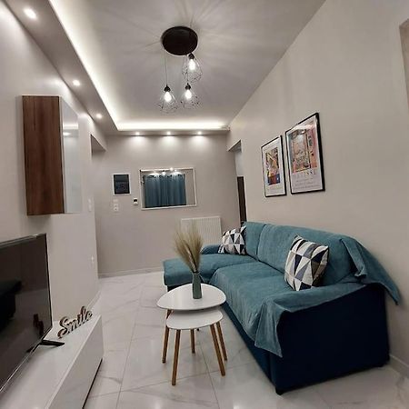 Cozy Flat In Thessaloniki Appartement Buitenkant foto